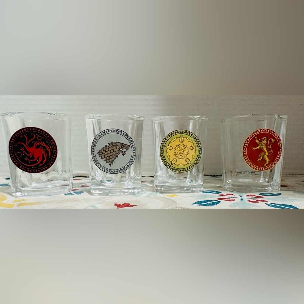 Game Of Thrones Set Of 4 House Sigil Square Shot Glasses